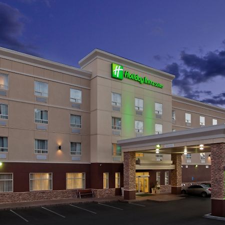 Holiday Inn Hotel And Suites-Kamloops, An Ihg Hotel Exterior photo