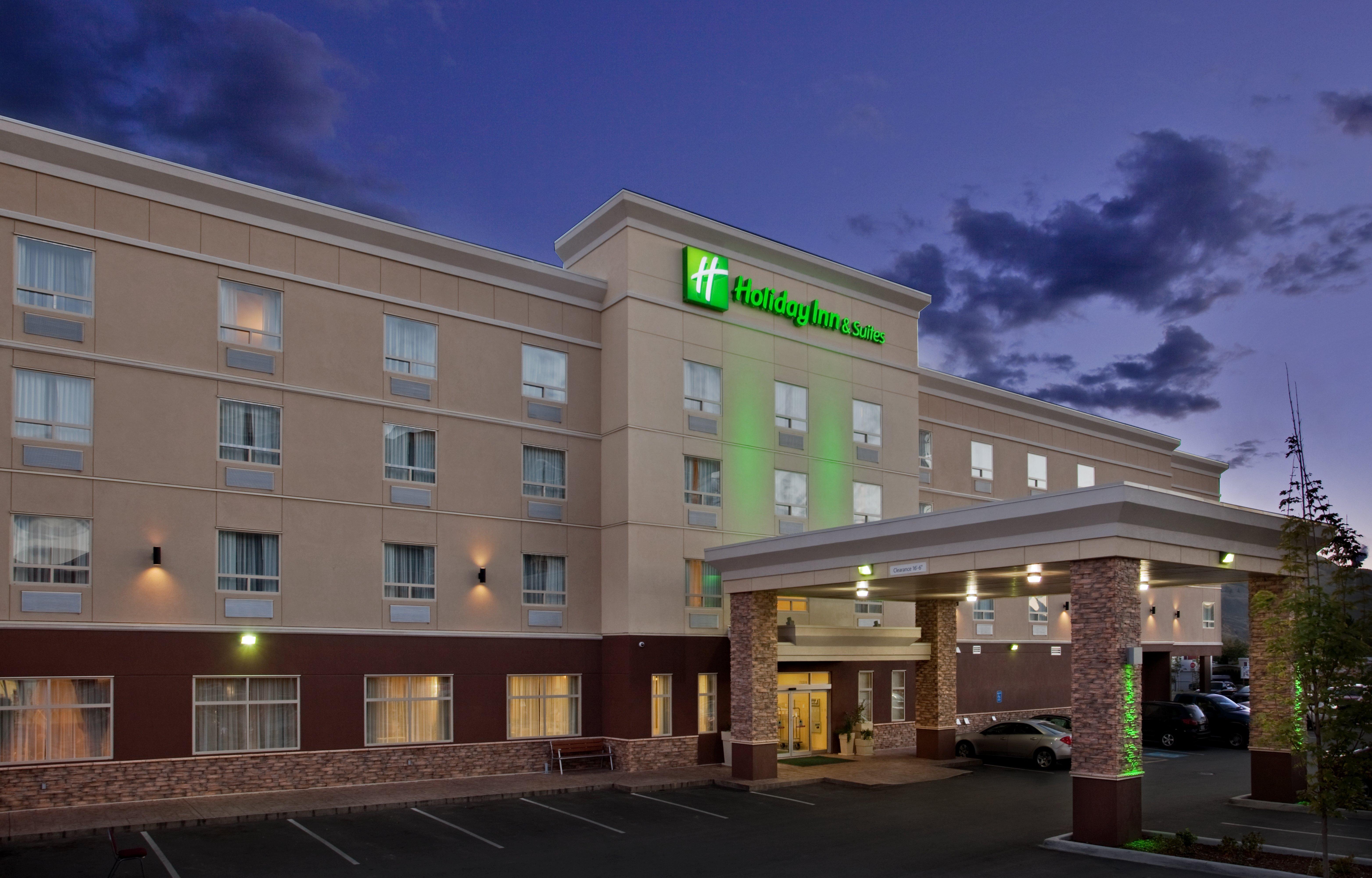 Holiday Inn Hotel And Suites-Kamloops, An Ihg Hotel Exterior photo